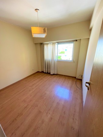 Departamento tipo Semipiso de 1 dormitorio JM Rosas al 1300