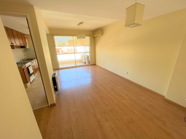 Departamento tipo Semipiso de 1 dormitorio JM Rosas al 1300