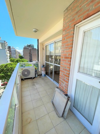 Departamento tipo Semipiso de 1 dormitorio JM Rosas al 1300