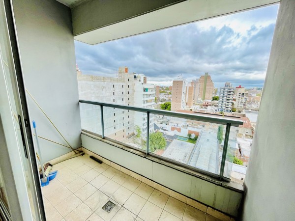 Departamento 1 dormi balcon externo Zona Terminal Echesortu Rioja 3500